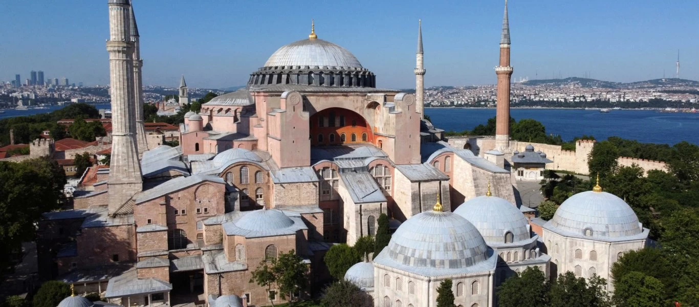 Εκπρόσωπος ΕΕ: «Η μετατροπή της Αγίας Σοφίας σε τζαμί υπονομεύει τις προσπάθειες για διάλογο και συνεργασία»